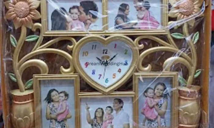 Wonderland  Best Toy  Gift Shop