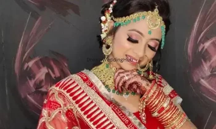 Yashika Makeovers and Academy