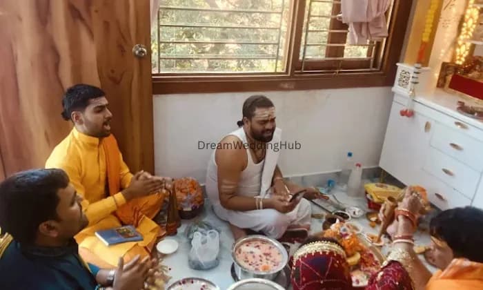 Kusheshwar Jyotish kendra - Pandit 