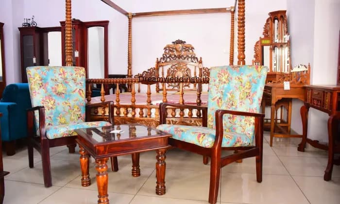 Furniture & Decor House