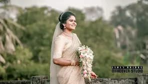 Simi s Bridal Studio