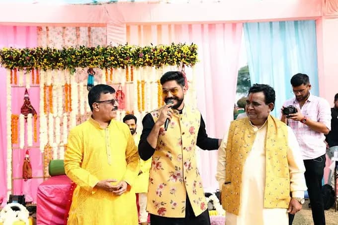 Anchor Mohit Rathore