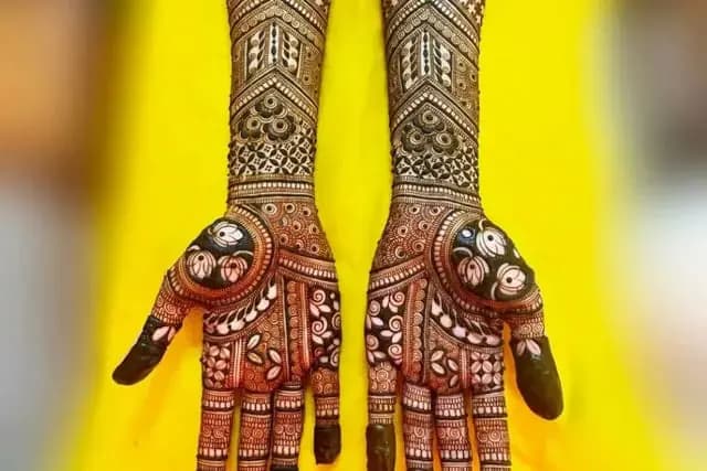 Indian Mehndi Parlour