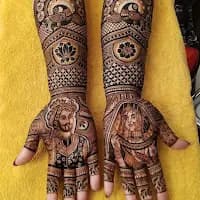 Priya mehandi Artist
