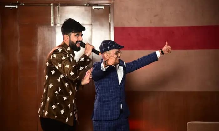 Anchor Deepak Daswani 