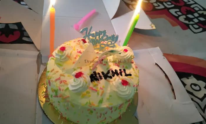 Naveen confectionery