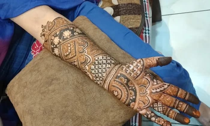 Munna Mehandi Artist