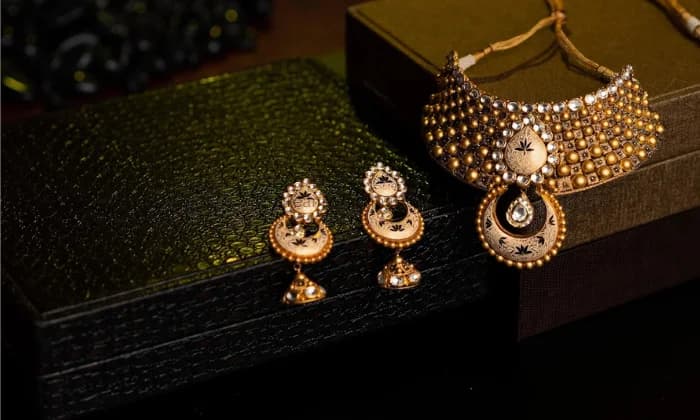 Mahabir Danwar Jewellers