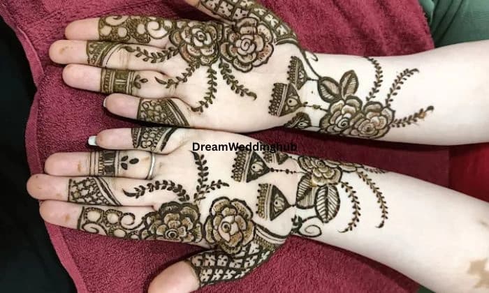 Unique Mehndi Art