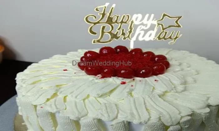 VAANYA CAKE STUDIO