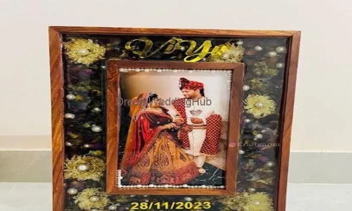 Frames Waala - Best Gift Shop