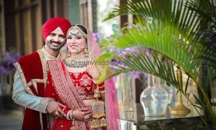 Amar Photographer Begowal - Best Photo Studio | Wedding Photographer In Begowal