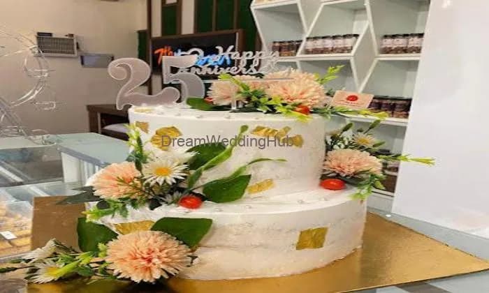 7th Heaven Bakery & Cafe