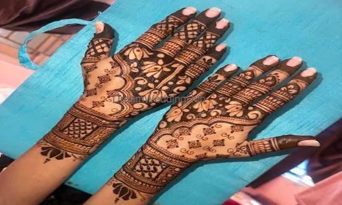 Apeksha Mehandi art