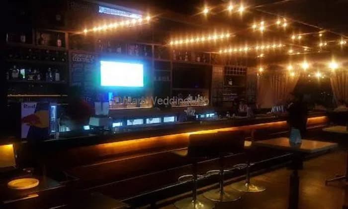 Underdoggs Brewery & Kitchen