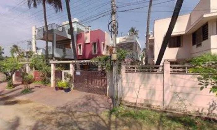 Gaytri Egg Rais Centre