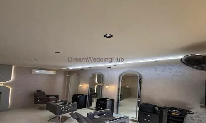 Queens Beauty Parlour