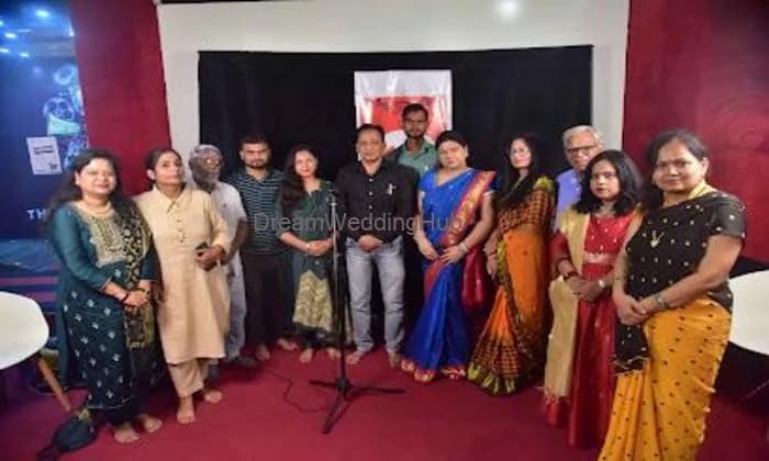 The Artist Barefoot - Film Institute & Creative Studio in Lucknow