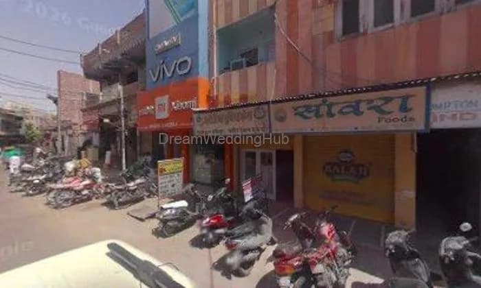 Tarot Card Reader and Astrologer Chinmaya Sankhla