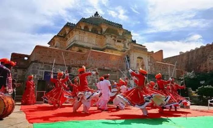 Vande Bharat Tour & Travel