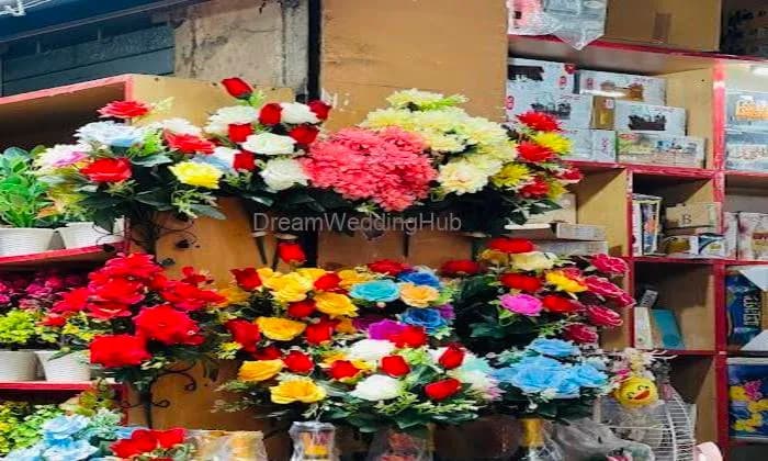 Fantastic Gift House