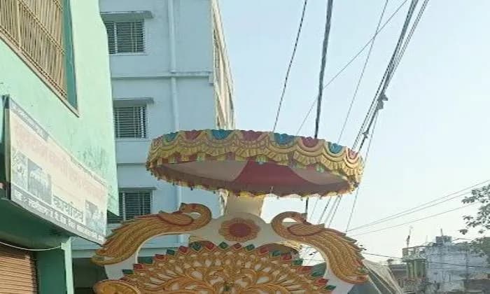 Yuvraj Buggy And Road Light