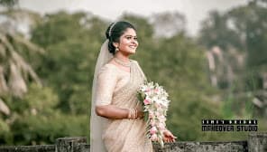 Simi s Bridal Studio