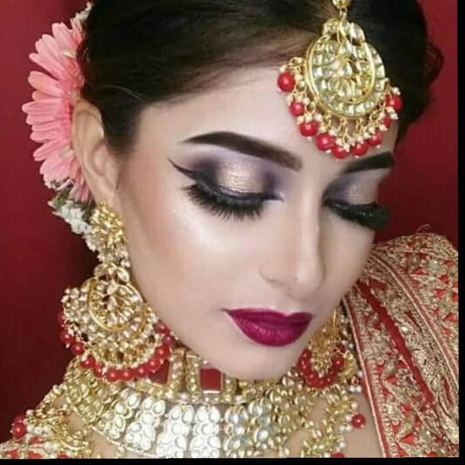 KIRTIKA FREELANCE MAKEUP