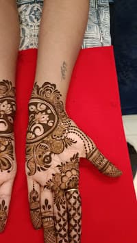 R J Mehandi artist