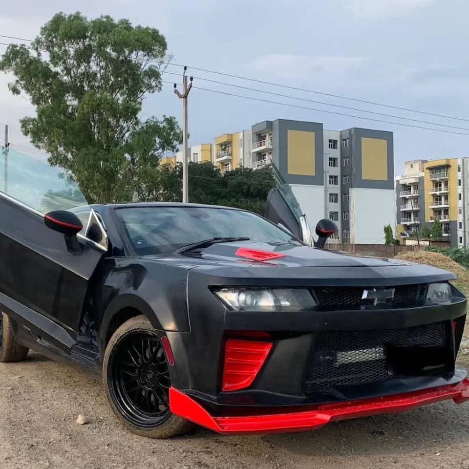 Vintage cars in Jaisalmer