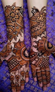 Ajay Mehendi artist