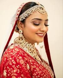 Poonam Chaudhari Makeup Artist