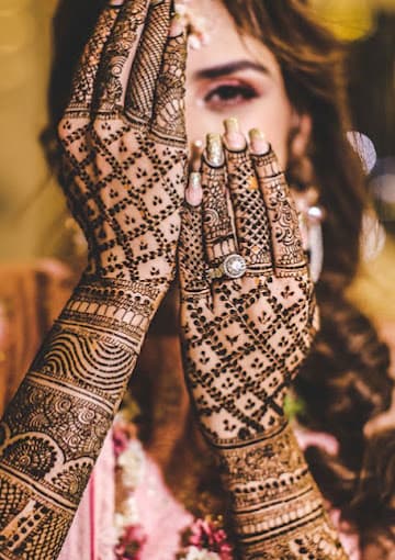 Vipin Mehandi Artist