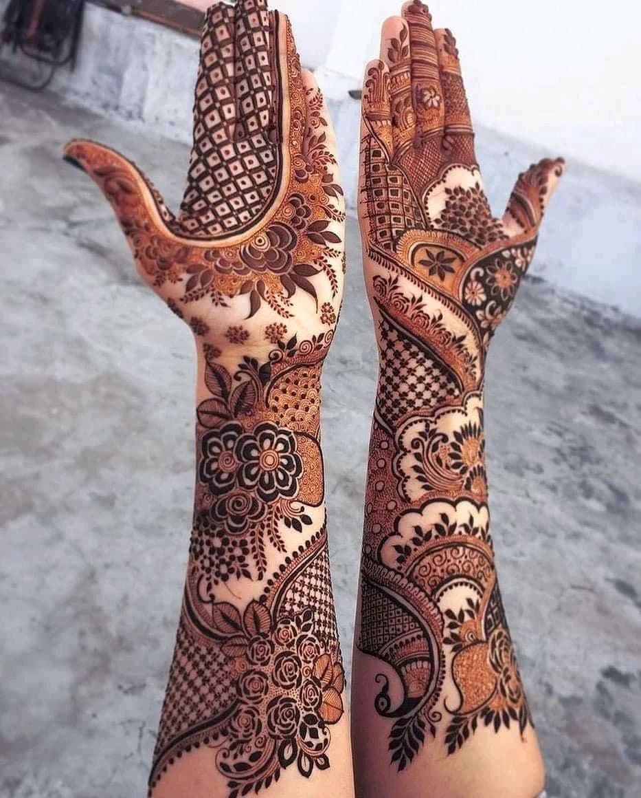 Shivam Mehndi Artist