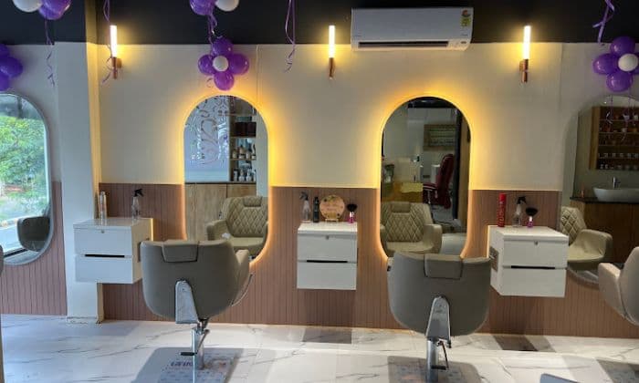 Sakshi Akhani Makeovers