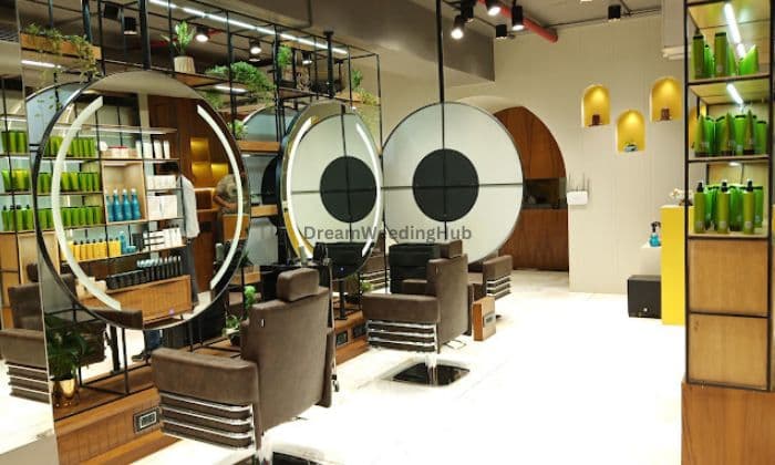 A luxury salon & bridal studio