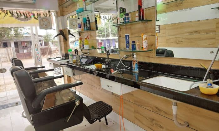 Up 2 Date Family Salon