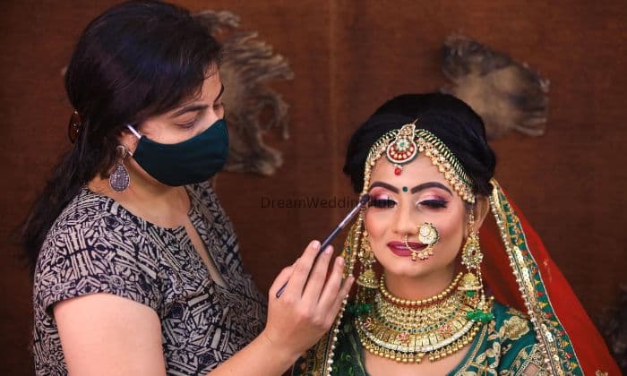 Twinkle Makeup Studio