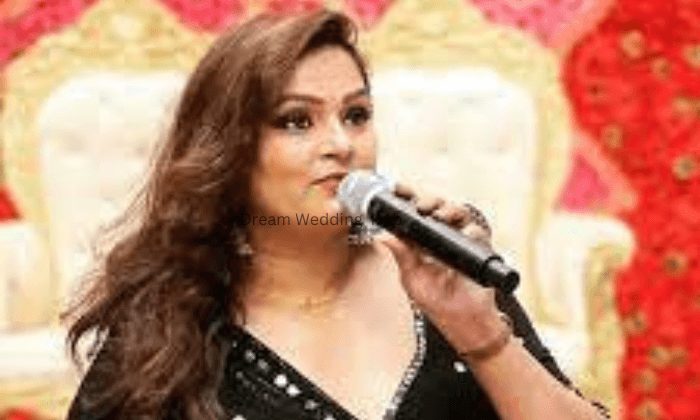 EMCEE Shweta Jaiswal