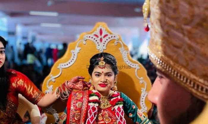 Queen Beauty Parlour