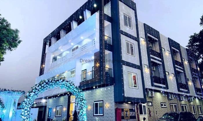 Shubham Hotel And Resort