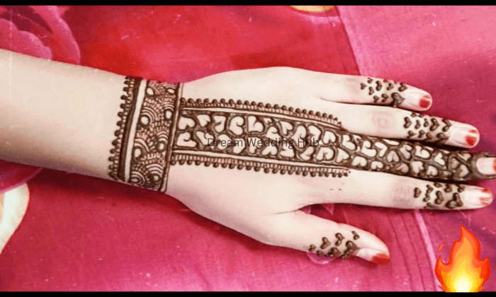 Juli Mehndi Designs