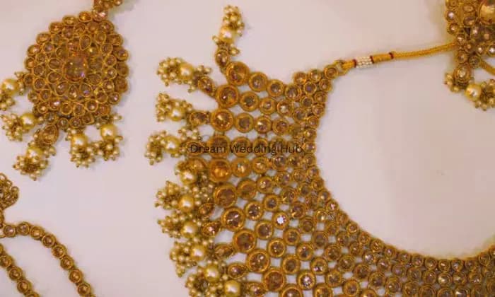 Neelam Bangles & Jewellery