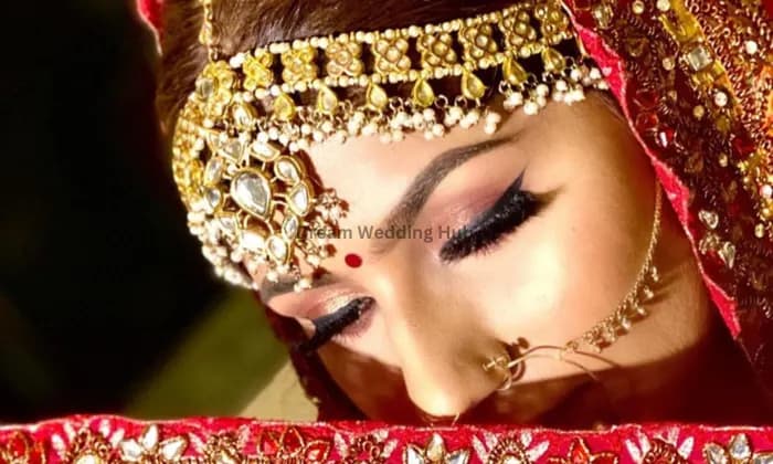 Makeup artist Savroop Bolaria