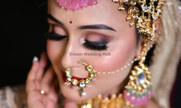 The Glam Studio unisex salon