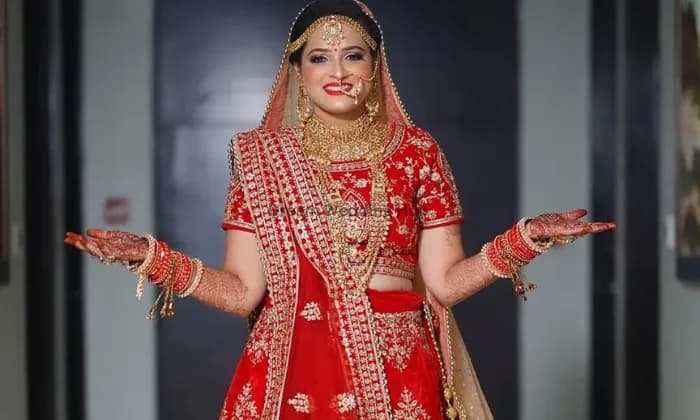 HAIR TRACK BRIDAL STUDIO