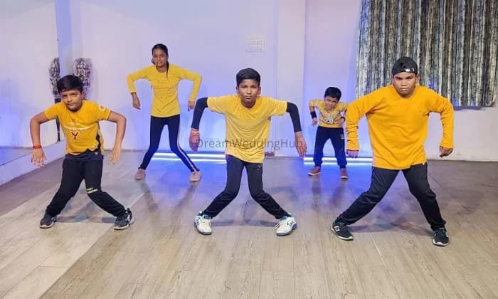D MOHIT DANCE STUDIO