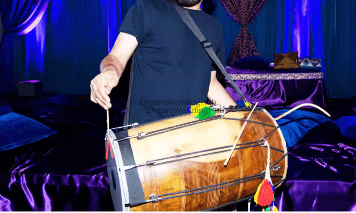 Raju Punjabi Dhol Player