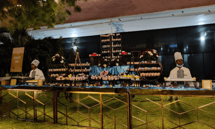 Real Paprika Outdoor