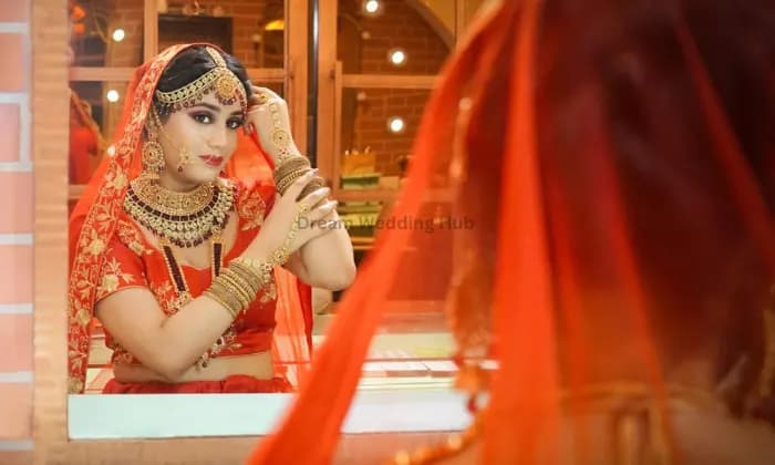 Komal Bhatnagar Makeup